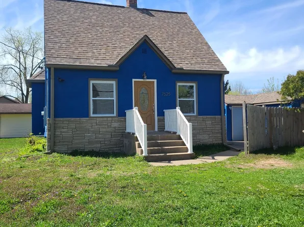 7525 Brunswick Ave N, Brooklyn Park, MN 55443