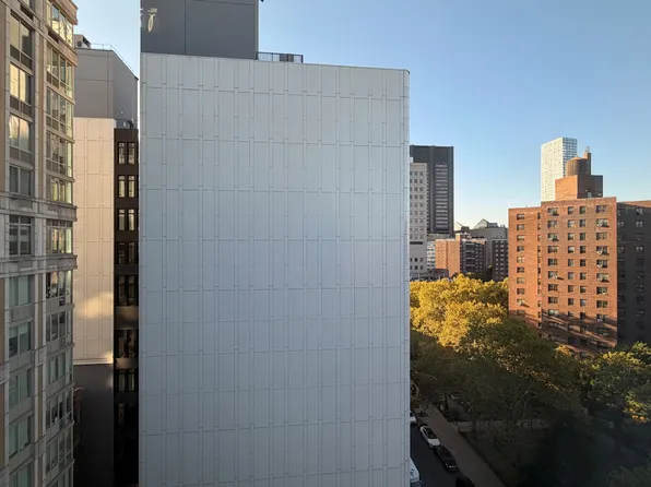 1510 Lexington Avenue image 18 of 18