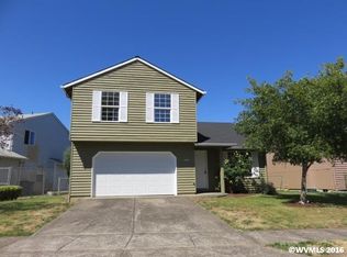 956 Sagrada Cir N, Keizer, OR