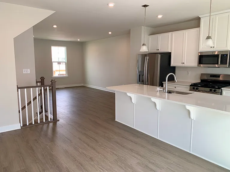 65 Rosemary Way — Photo 11
