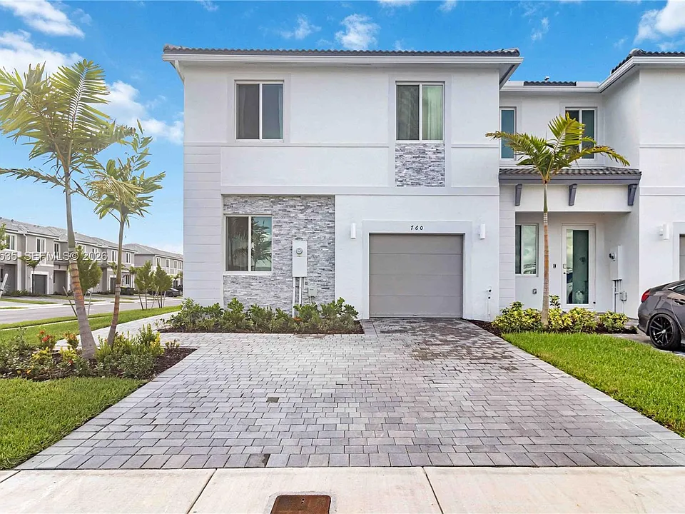 760 SE 13th Ct