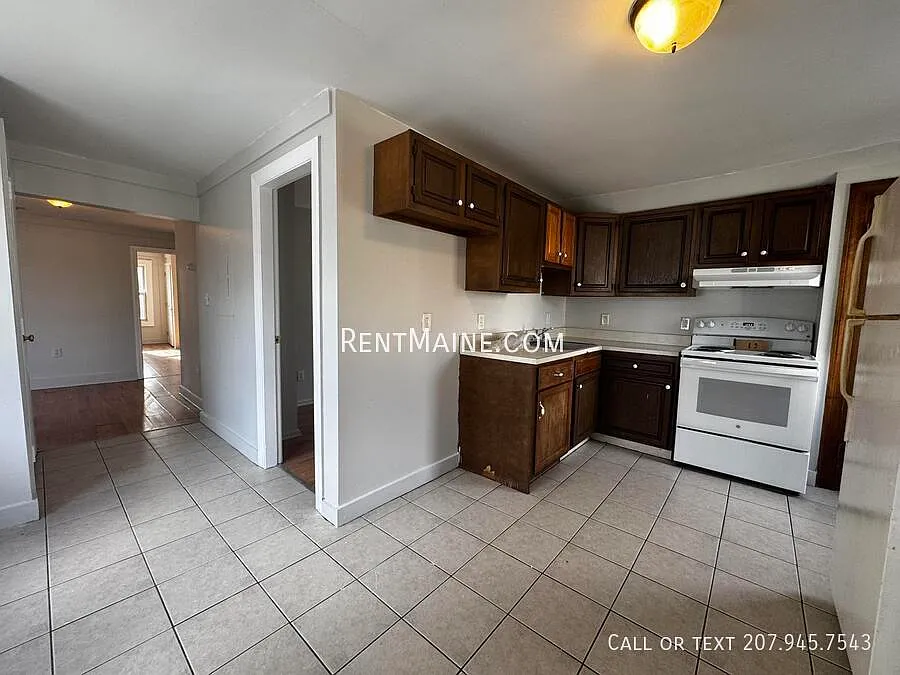3 Carey Ln #2