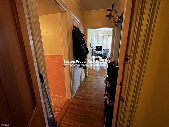 206 Commonwealth Ave. #10 Boston - Back Bay Unit Photo 3