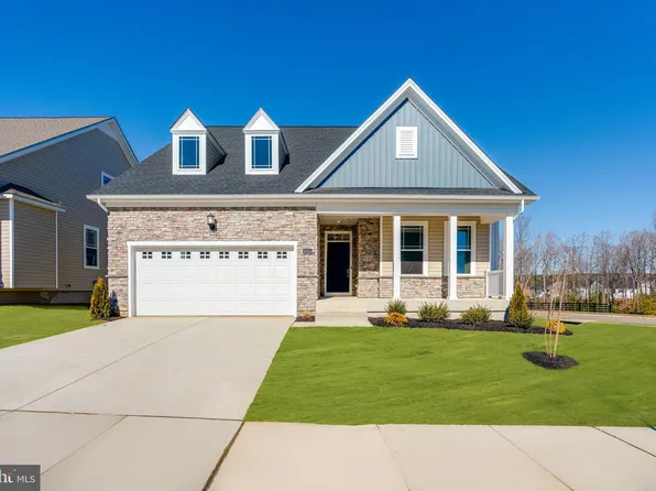 10015 Shenandoah Ln, White Plains, MD 20695