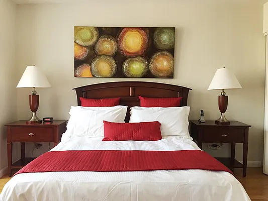 Rented by Stonehenge NYC LLC | media 6