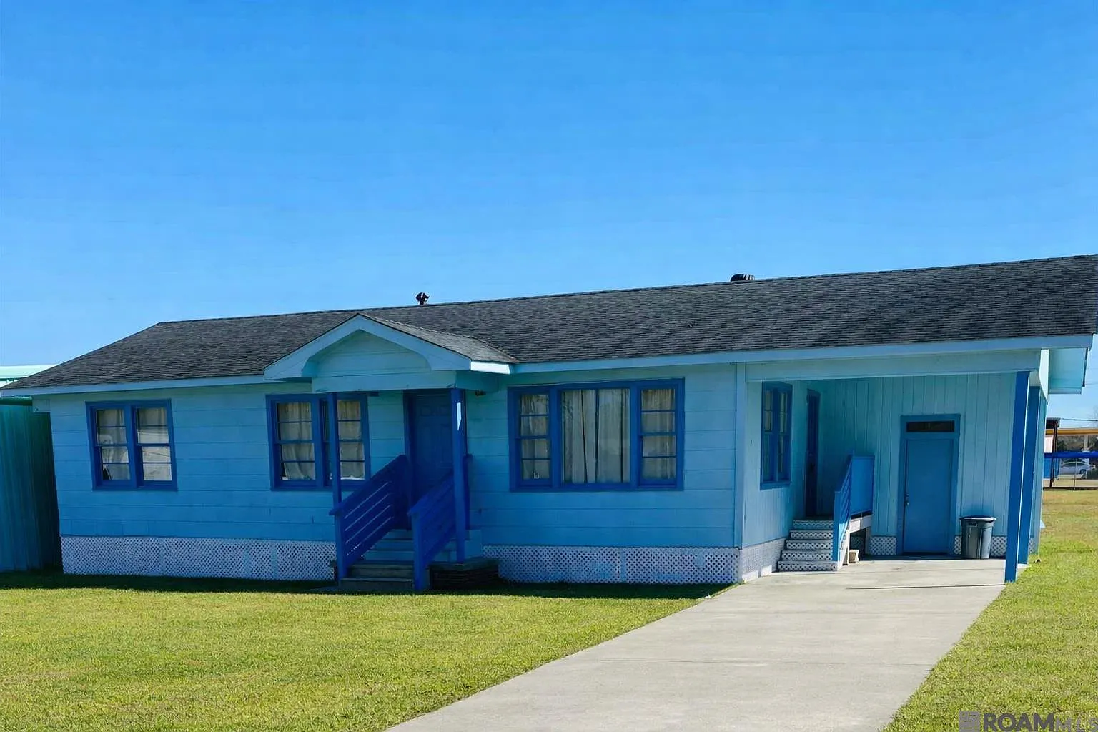 3 bed, 1106 sqft, $1,350 — Photo 1
