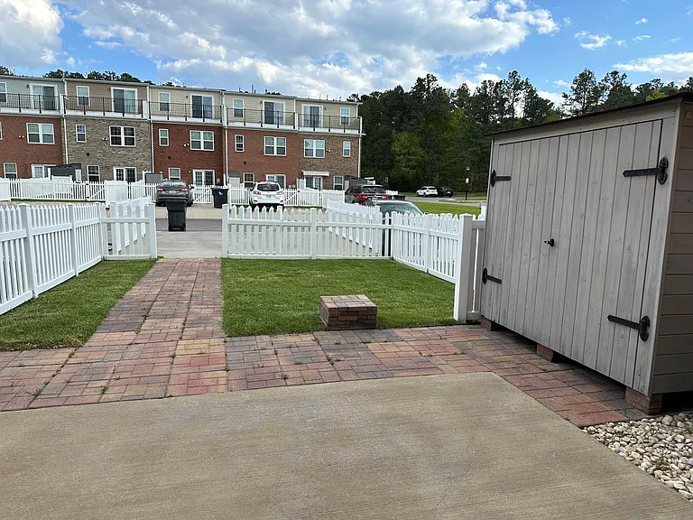 11319 Sadler Walk Ln — Photo 24