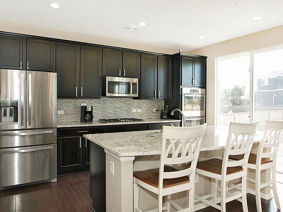 Gourmet Kitchen w/breakfast 