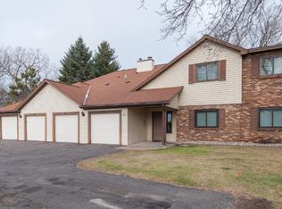 5 Fox Ridge Ct APT D, West Saint Paul, MN 55118