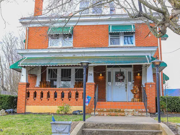 94 Main St, Greenville, VA 24440