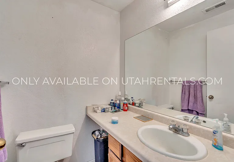 728 W 1720 N #214-3 — Photo 8