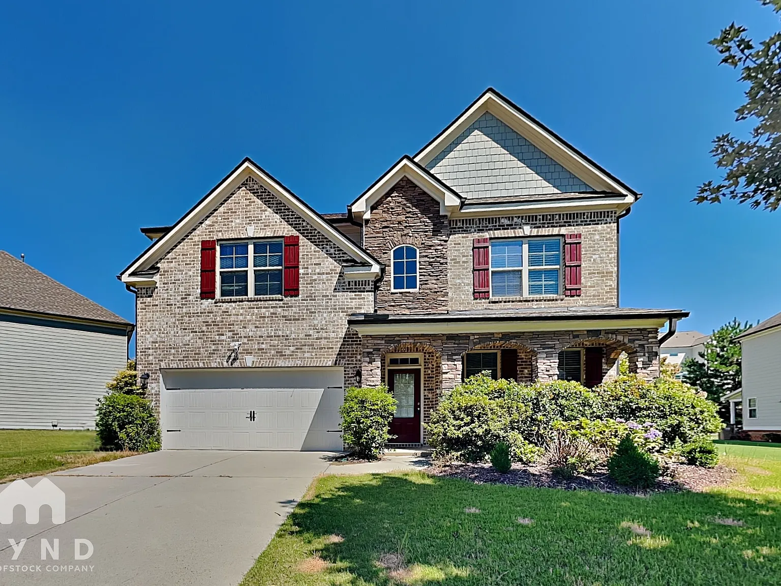 4 bed, 4.0 bath, 3714 sqft, $3,325 — Photo 1