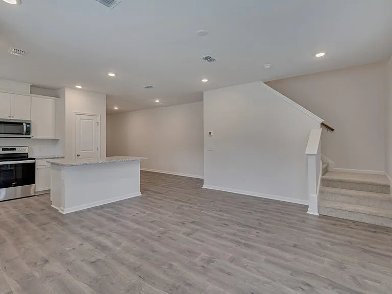 133 Congo Ct — Photo 3