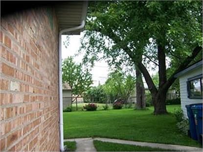 2nd image of 336 Belle Dr