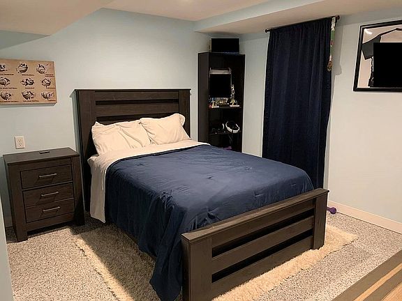 Basement Bedroom with egress