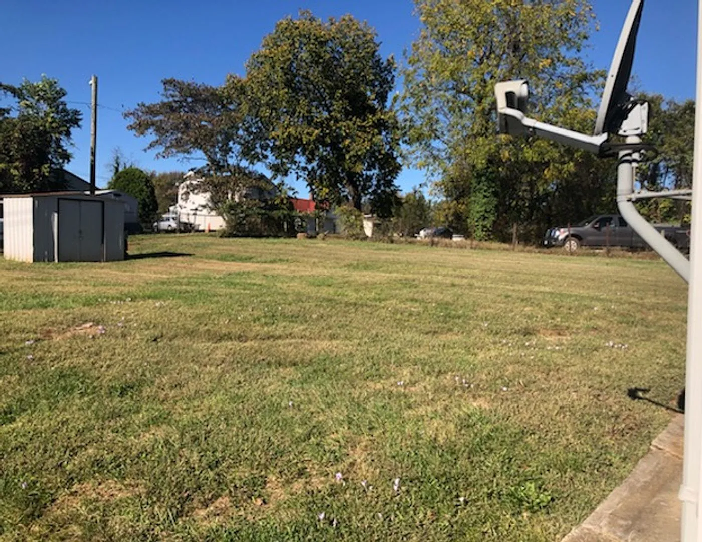 2 Bedroom House Near E.C. Glass High School — Photo 3
