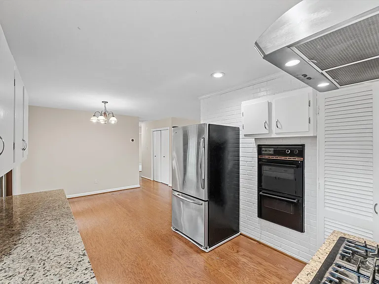 6210 Dana Ave — Photo 16