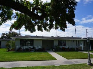 1202 Golden Rain Rd APT 72L, Seal Beach, CA 90740