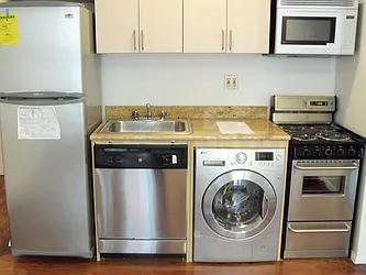 Rented by Picture Realty Inc.