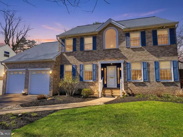 1146 Wheatsheaf Ln, Abington, PA 19001