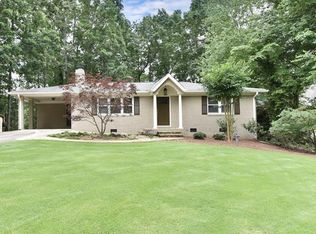 6487 Bluewaters Dr, Flowery Branch, GA 30542