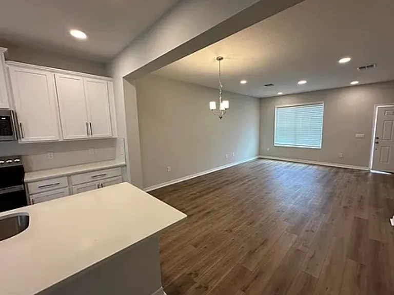 15965 Grafton Way — Photo 11