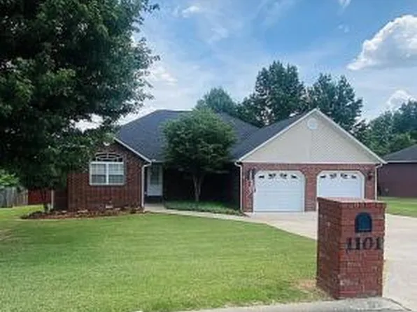 1101 Ridgemonte St, Harrison, AR 72601