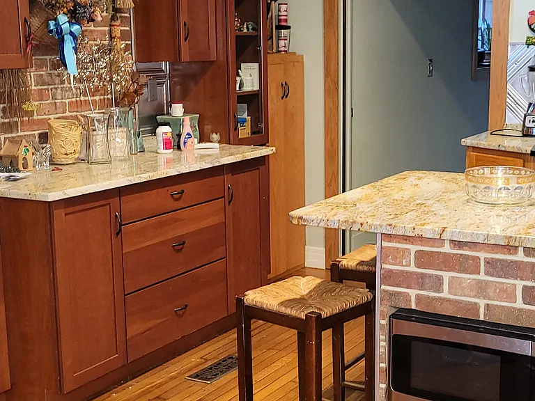 Side board with entrance to pantry on the left