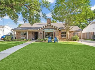 6151 Briar Rose Dr, Houston, TX 77057