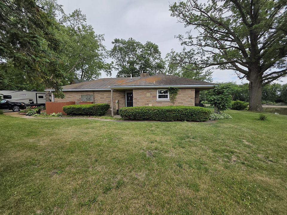 1st image of 23041 Moline Rd