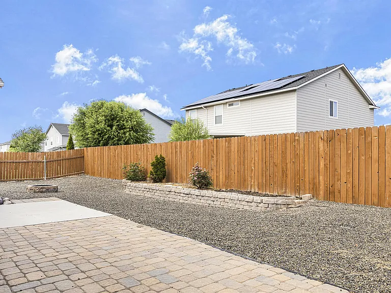 6518 E Fairmount St — Photo 31