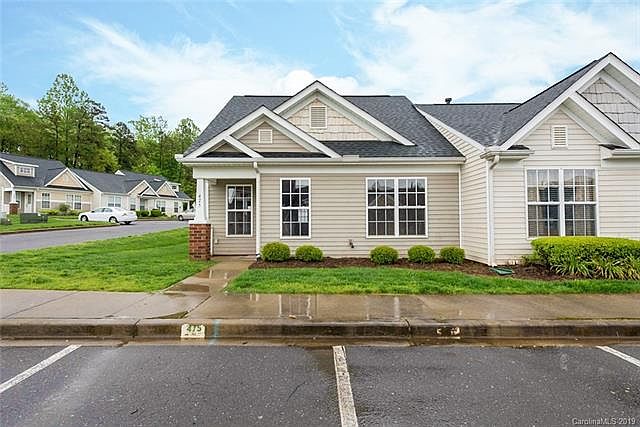 1st image of 475 Lexie Ln