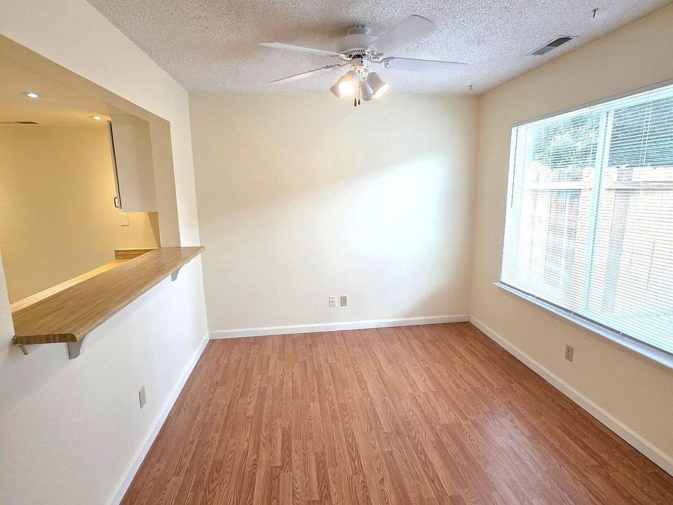 1st image of 13914 Lear Blvd