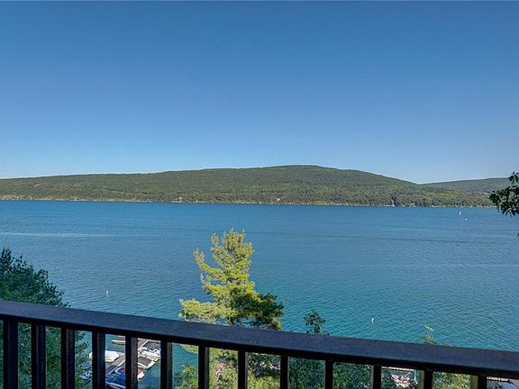 2nd image of 36 Cliffside Dr