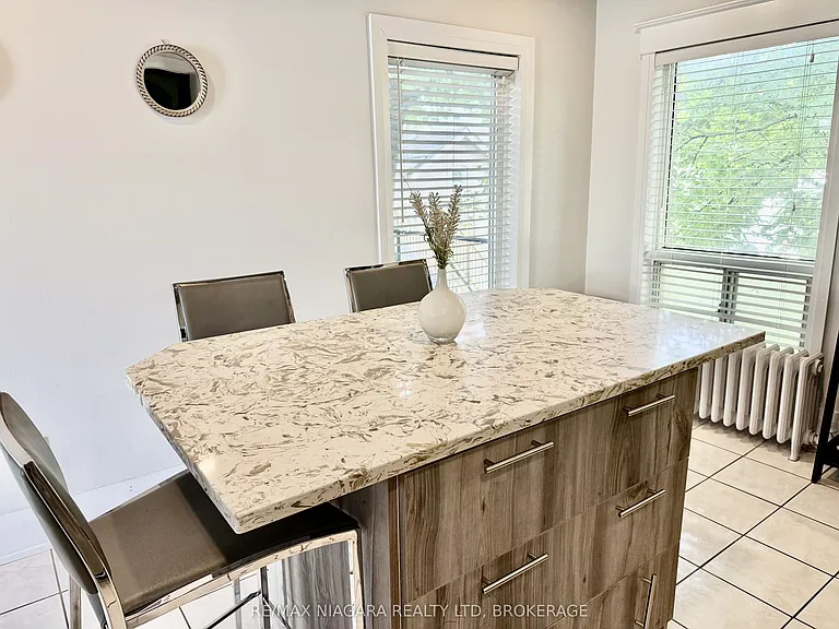 4691 River Rd #6 — Photo 25