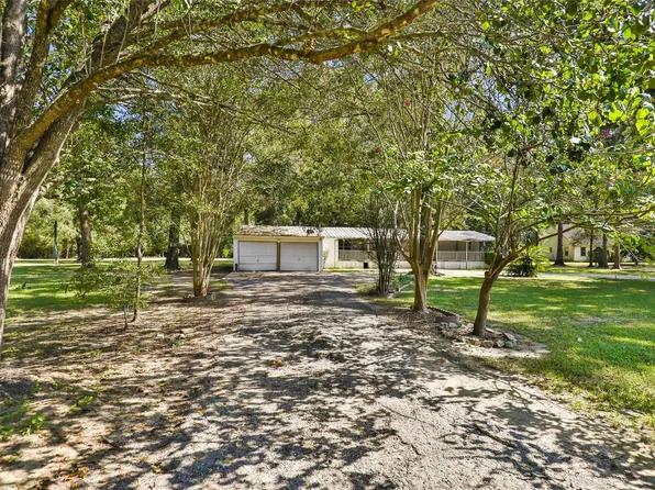 750 County Road 6471, Dayton, TX 77535