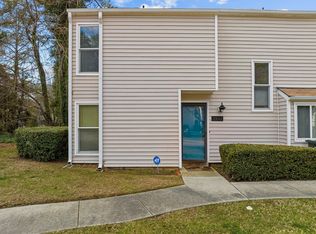 3901 Summerwood Ct, Raleigh, NC 27613