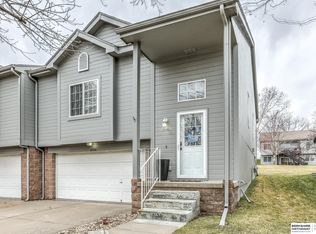 4938 S 190th St, Omaha, NE 68135