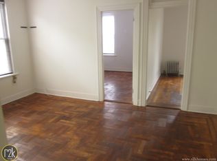 3537 33rd St #6, Astoria, NY 11106