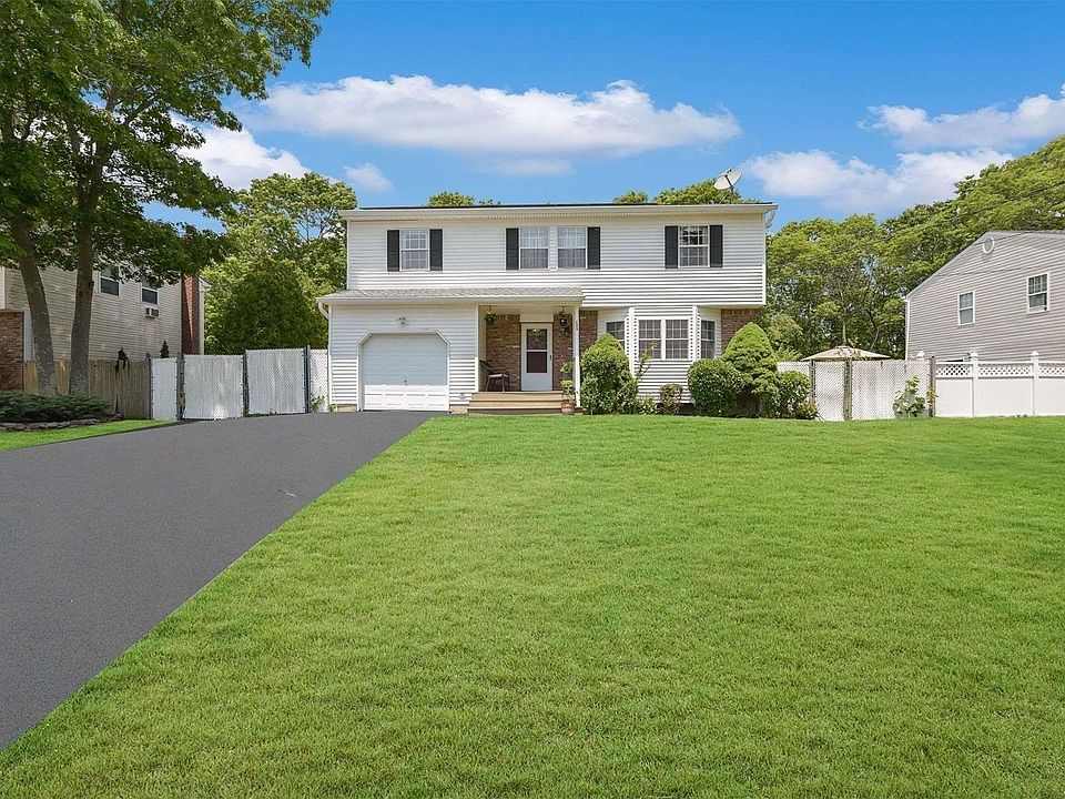 1st image of 133 Chanel Drive