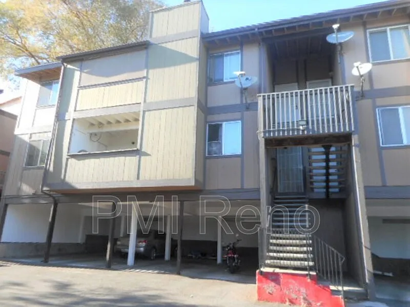 2101 Highview Ct APT 20 photo 1