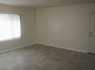 571 W 12th St, San Pedro, CA 90731