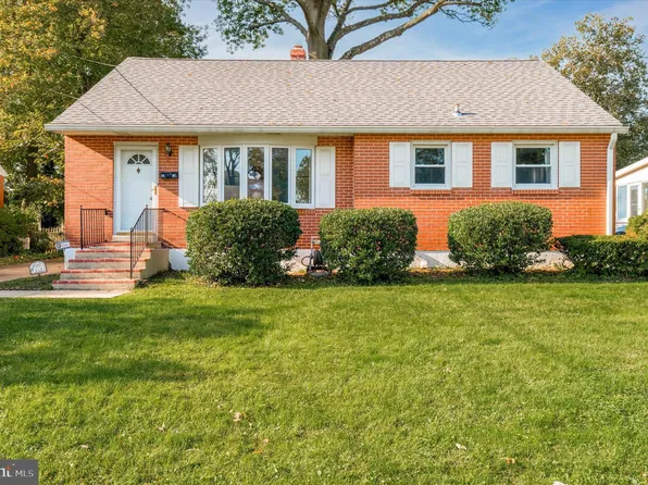 610 Delaware Ave, Claymont, DE 19703