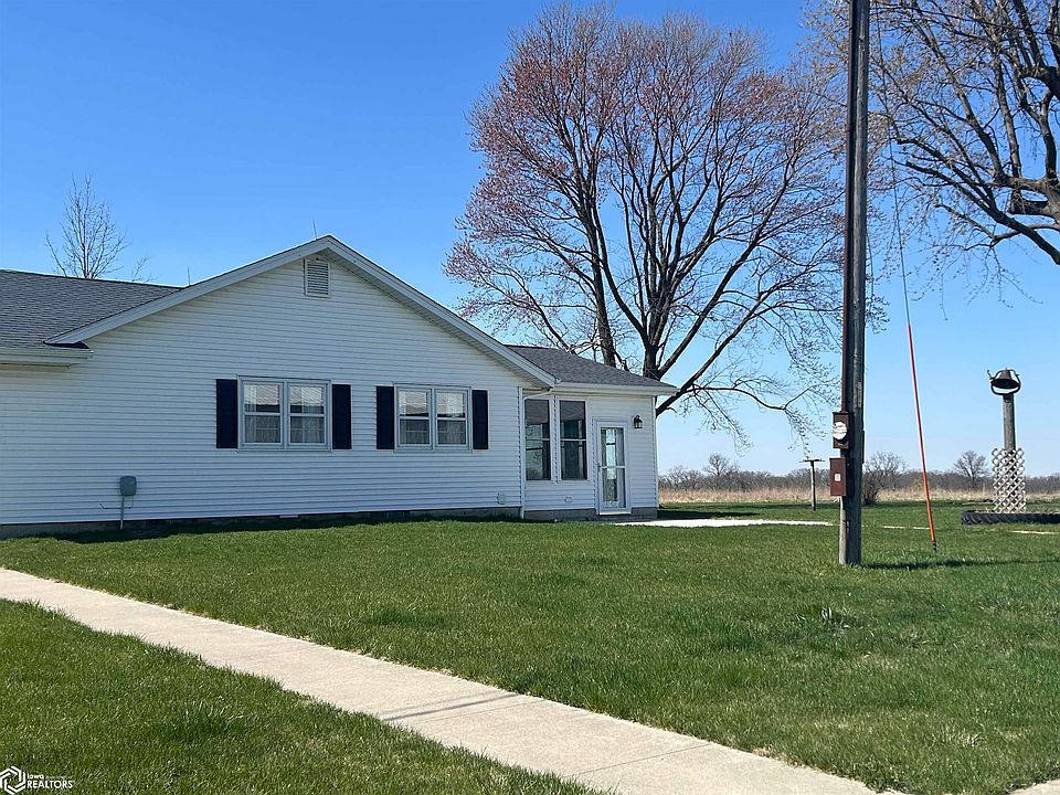 2nd image of 3319 100th St