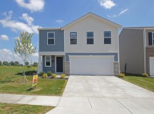 4994 Grimm Dr, Lockbourne, OH 43137