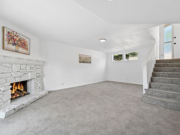 4th image of 4808 E 68th St #A1