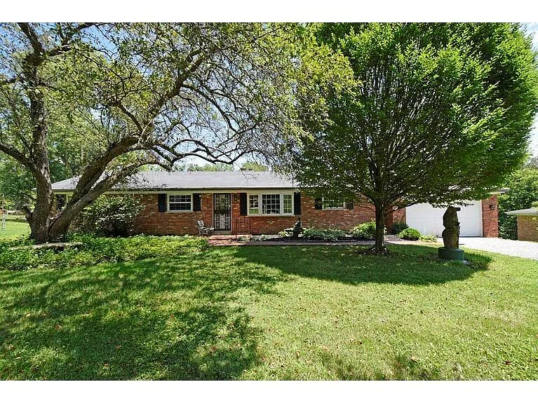 5634 Pleasant View Dr photo 1