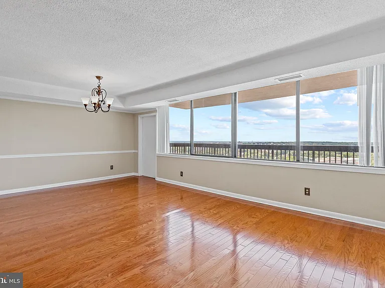 3709 S George Mason Dr E #1609 — Photo 7