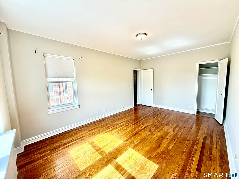 70 Strawberry Hill Ave #5-2D — Photo 8