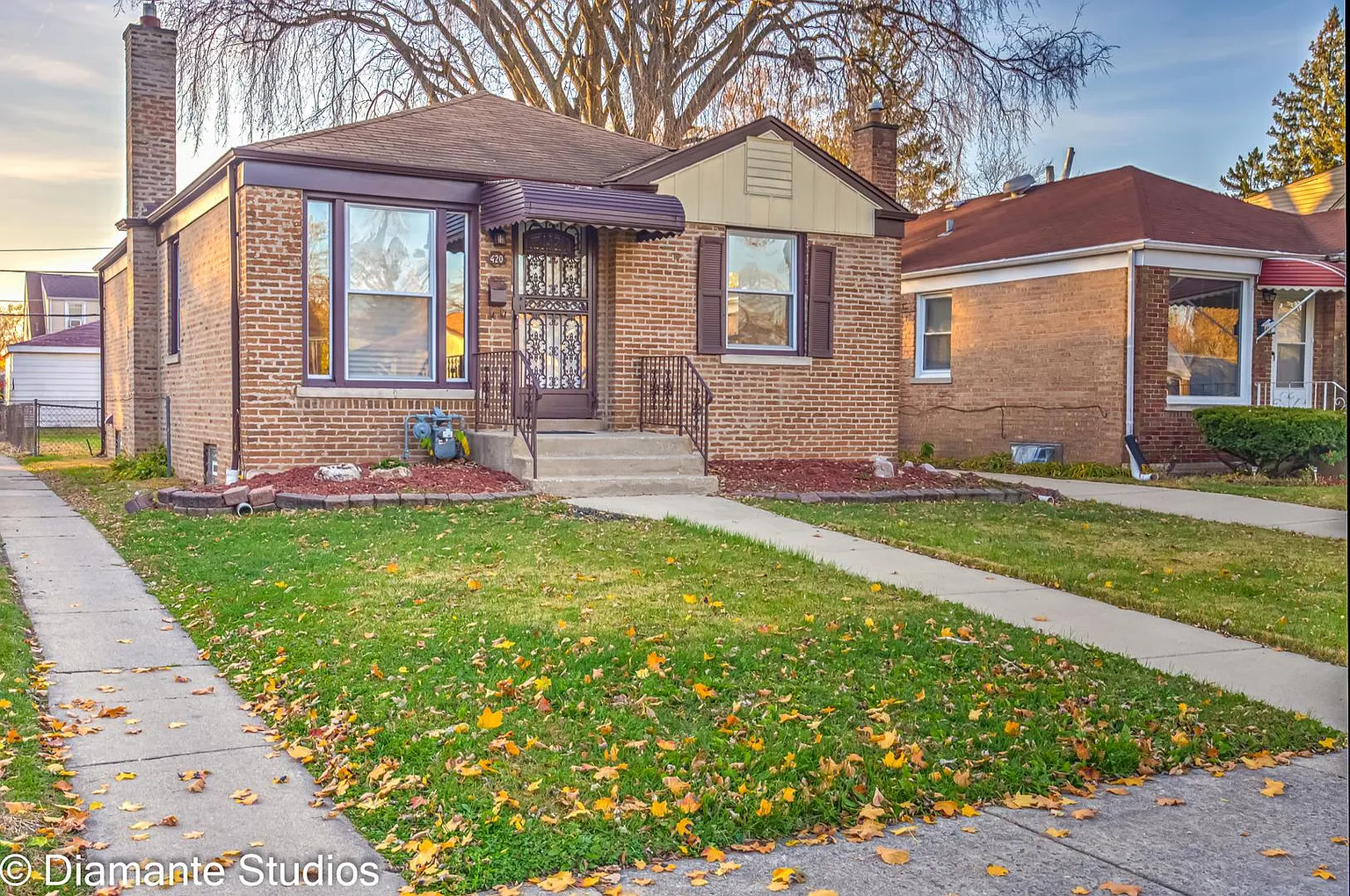 420 Morris Ave photo 1